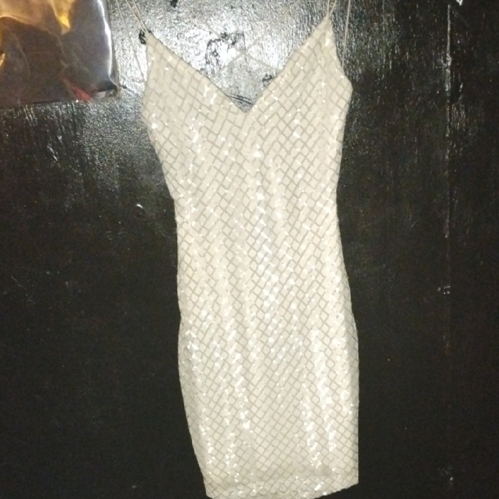 Elegant White Sequin Dress